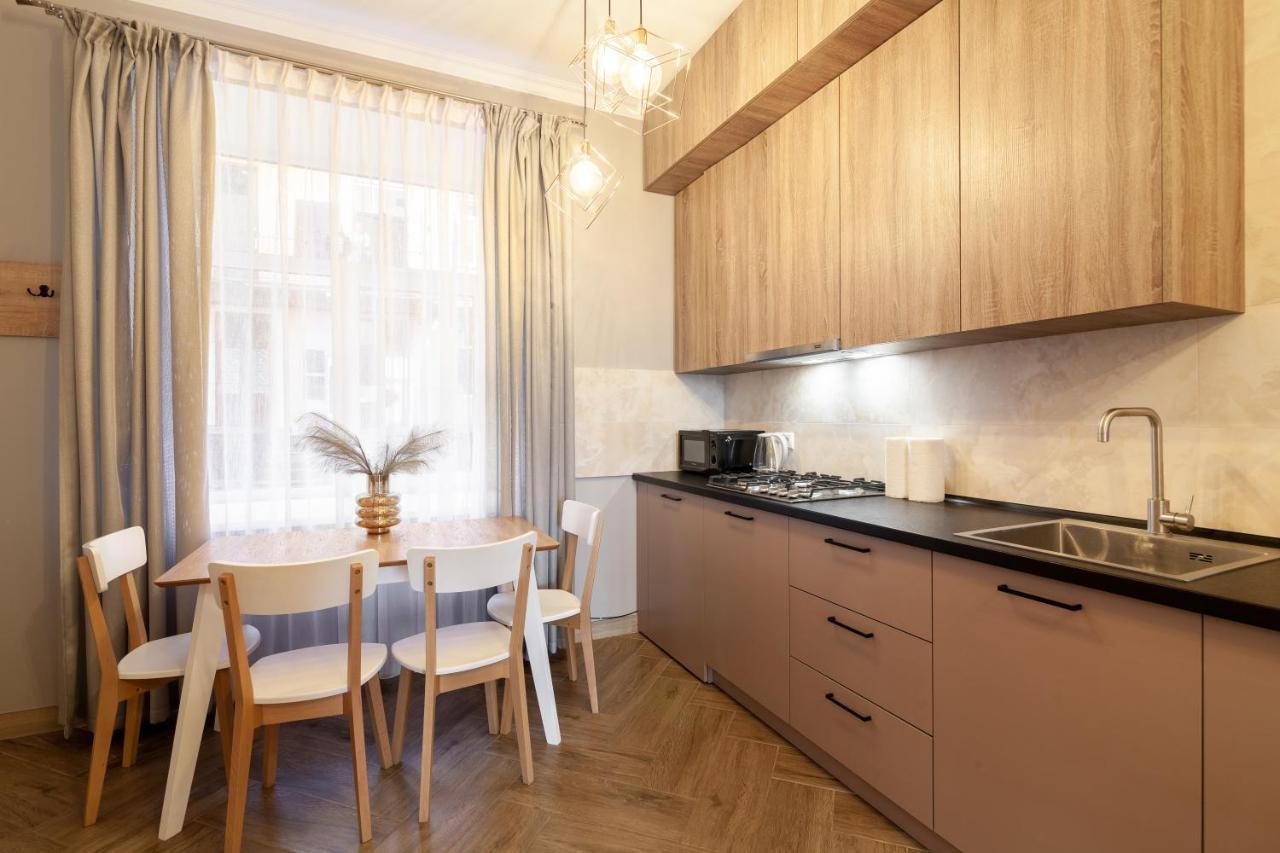 Avangard Saint Teodora III Apart Lviv Exterior photo